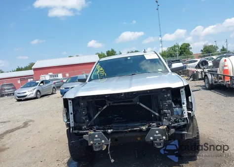 2015 Chevrolet Silverado 1500 1Lt z USA, uszkodzony, nr VIN 1GCVKREC5FZ432630